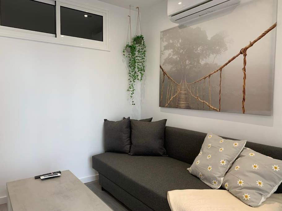 Apartamento Con Encanto Y Piscina 푸엔히롤라 외부 사진